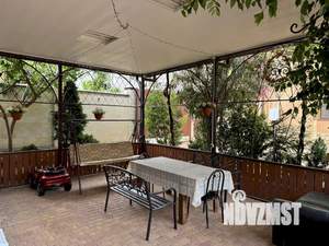 Дом 120м&sup2;, 3-этажный, посуточно, 