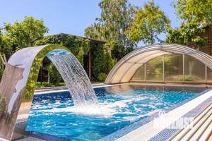 Дом 370м², 2-этажный, посуточно, 