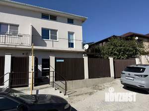 Дом 150м², 2-этажный, на длительный срок, 