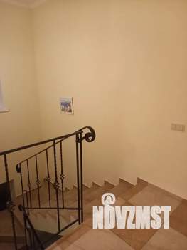 Дом 200м&sup2;, 2-этажный, посуточно, 