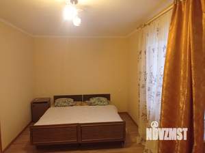 Дом 562м&sup2;, 2-этажный, посуточно, 