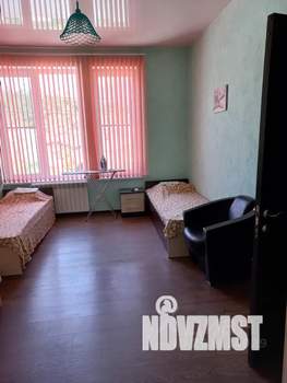 Дом 65м&sup2;, 2-этажный, посуточно, 