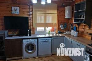 Дом 90м&sup2;, 2-этажный, посуточно, 