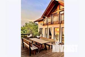 Дом 250м², 2-этажный, посуточно, 