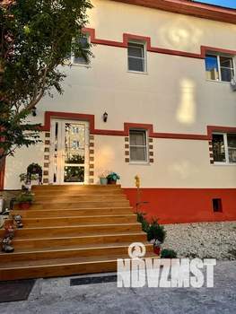 Дом 100м&sup2;, 2-этажный, посуточно, 