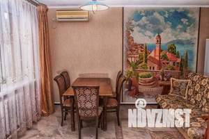 Дом 130м&sup2;, 2-этажный, посуточно, 