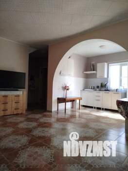 Дом 70м&sup2;, 2-этажный, посуточно, 