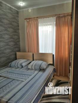 Дом 423м&sup2;, 3-этажный, посуточно, 