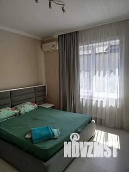 Дом 250м&sup2;, 3-этажный, посуточно, 