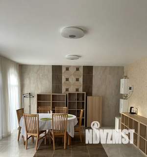 Дом 440м&sup2;, 3-этажный, посуточно, 