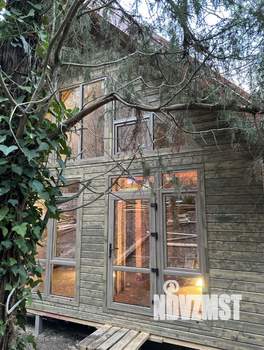 Дом 40м&sup2;, 2-этажный, посуточно, 