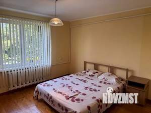 Дом 37м&sup2;, 2-этажный, посуточно, 