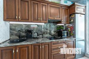 Дом 207м&sup2;, 3-этажный, посуточно, 