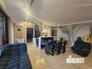 Дом 140м², 2-этажный, на длительный срок, 