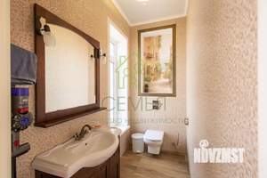 Таунхаус 167м&sup2;, 3-этажный, на длительный срок, 