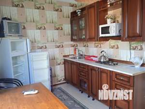 Дом 30м&sup2;, 2-этажный, посуточно, 