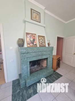 Дом 300м&sup2;, 3-этажный, посуточно, 