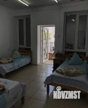 Дом 1600м², 3-этажный, на длительный срок, 