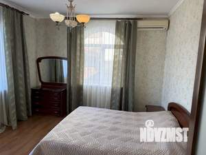 Дом 300м&sup2;, 3-этажный, посуточно, 