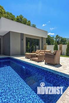 Дом 250м&sup2;, 1-этажный, посуточно, 