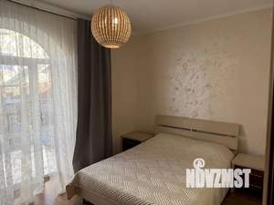 Дом 300м&sup2;, 3-этажный, посуточно, 