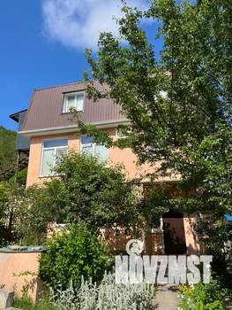 Дом 170м&sup2;, 3-этажный, посуточно, 