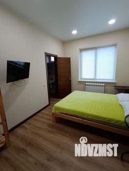 Дом 270м&sup2;, 2-этажный, посуточно, 