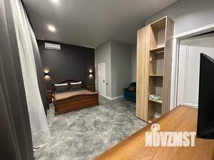 Дом 500м&sup2;, 3-этажный, посуточно, 