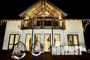 Дом 250м&sup2;, 2-этажный, посуточно, 