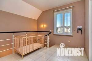 Дом 123м&sup2;, 3-этажный, посуточно, 