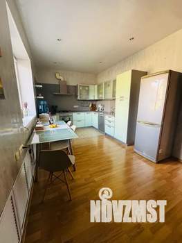 Дом 115м², 2-этажный, посуточно, 