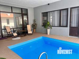 Дом 500м&sup2;, 3-этажный, посуточно, 