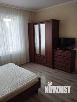 Дом 180м&sup2;, 2-этажный, посуточно, 