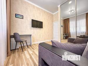 Дом 200м&sup2;, 2-этажный, посуточно, 