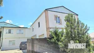 Дом 70м², 2-этажный, на длительный срок, 
