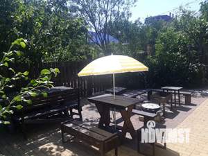 Дом 240м&sup2;, 3-этажный, посуточно, 