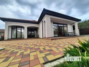 Дом 134м&sup2;, 1-этажный, на длительный срок, 