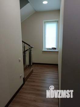 Дом 270м&sup2;, 2-этажный, посуточно, 