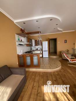 Коттедж 80м², 3-этажный, на длительный срок, 