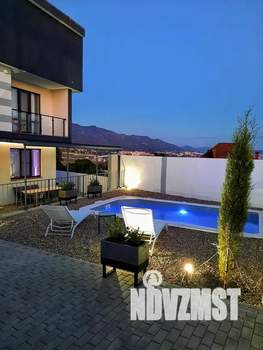 Дом 140м&sup2;, 2-этажный, посуточно, 