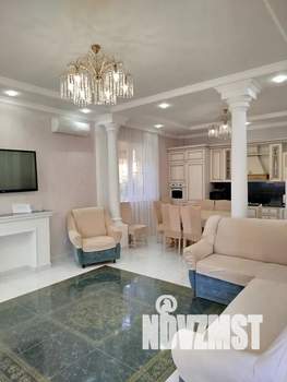 Дом 250м&sup2;, 3-этажный, посуточно, 