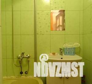 Дом 100м&sup2;, 2-этажный, посуточно, 