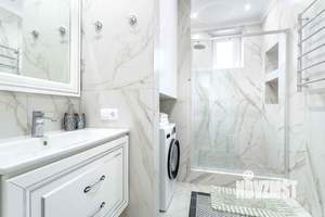 Дом 139м², 3-этажный, на длительный срок, 