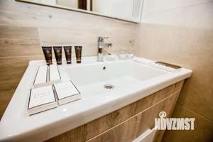 Дом 150м&sup2;, 3-этажный, посуточно, 