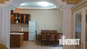 Дом 400м², 3-этажный, посуточно, 