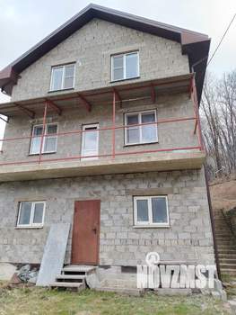 Дом 125м², 3-этажный, на длительный срок, 
