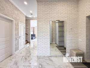 Дом 200м&sup2;, 2-этажный, посуточно, 