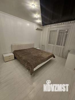Таунхаус 220м², 3-этажный, на длительный срок, 
