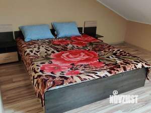 Дом 60м², 3-этажный, на длительный срок, 