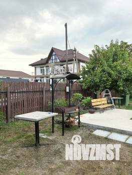 Дом 35м&sup2;, 2-этажный, посуточно, 